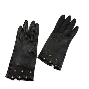 Vintage Embroidered Elegant Black Leather Gloves with Floral Accents